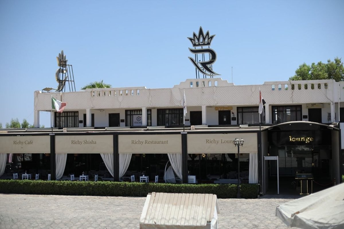 The Richy building on Peace Road: Richy Café, Richy Shisha, Richy Restaurant and Richy Lounge